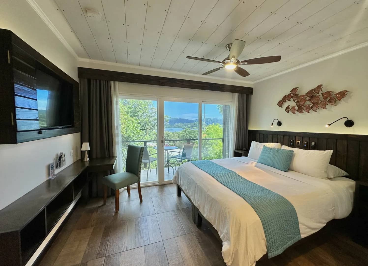 Apartment - Rock Island View - image