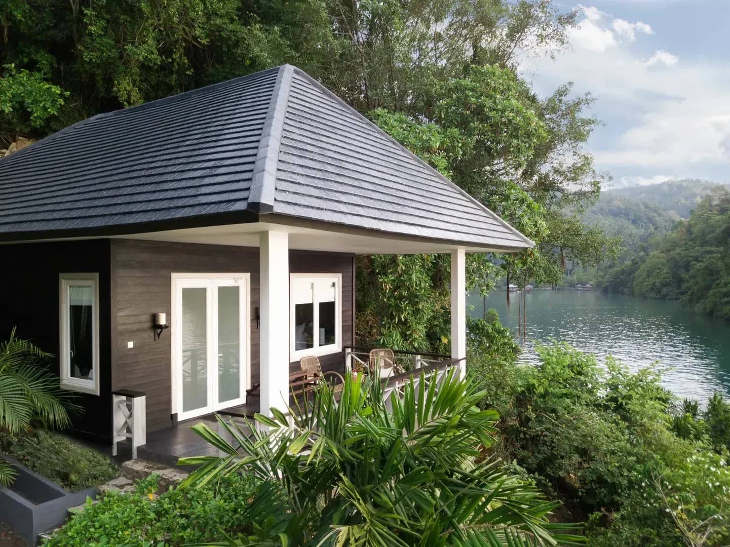 Premium Luxury Cottage - image