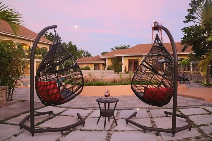 Turtle Bay Dive Resort