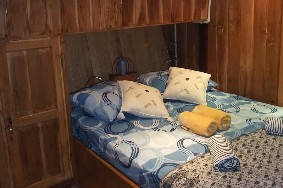 Lowerdeck Cabin Lower Deck - image