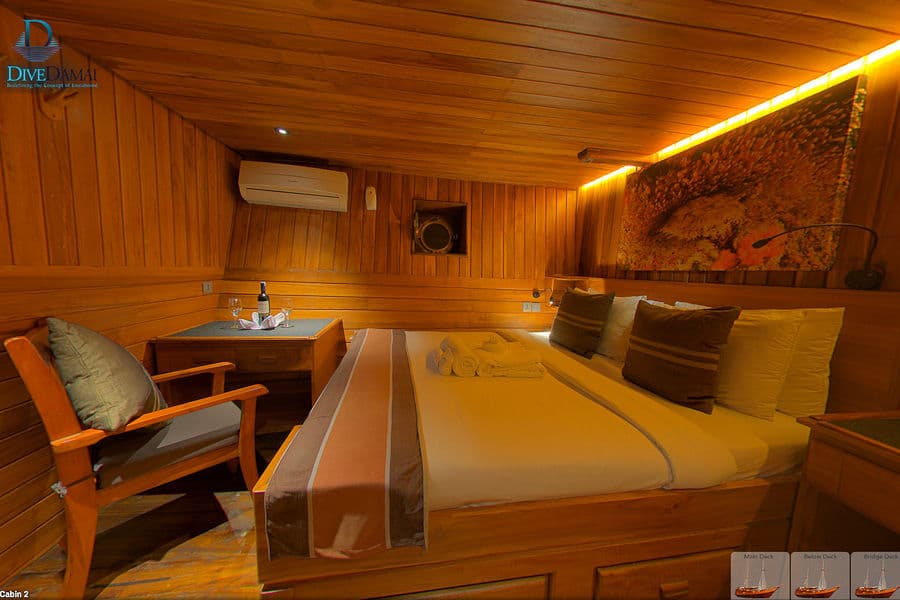 Deluxe single Lower Deck - image