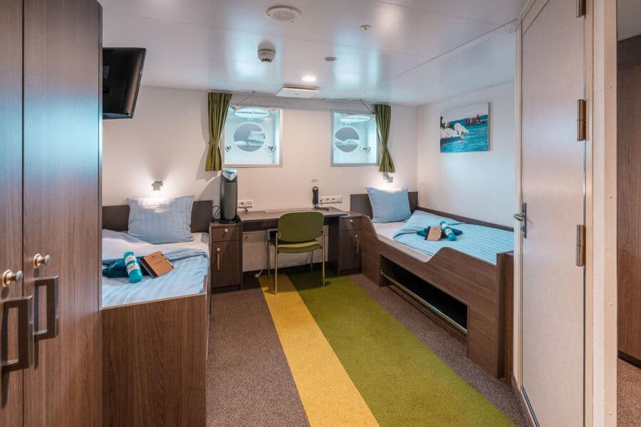 Twin Porthole  - image