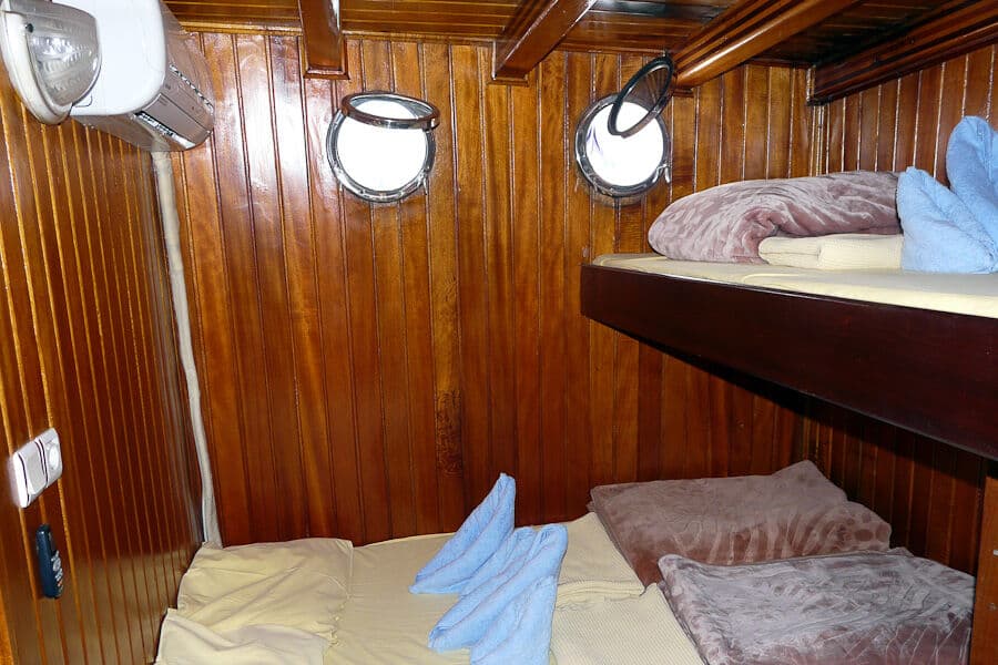 Double Cabin with Berth (3 - 6) Lower Deck - image
