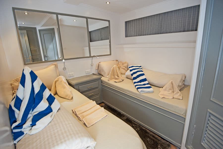 Twin Bed Lower Deck - image