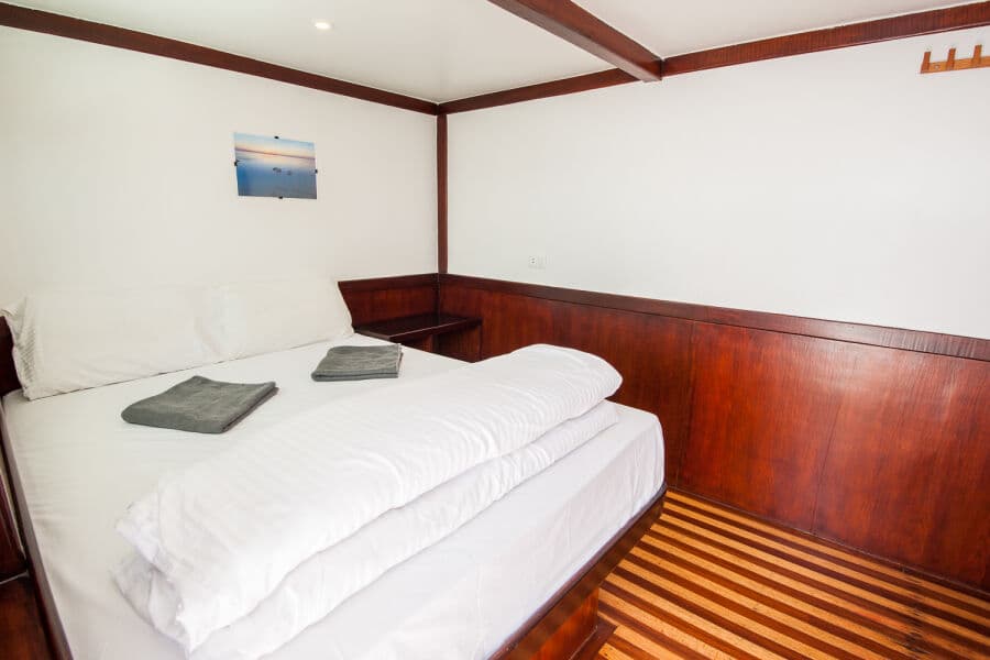 Suite Upper Deck - image