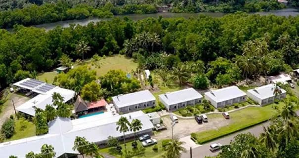 Kosrae Nautilus Resort - image