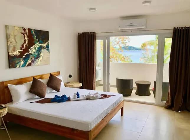 Deluxe Rooms - image Deluxe Rooms - image