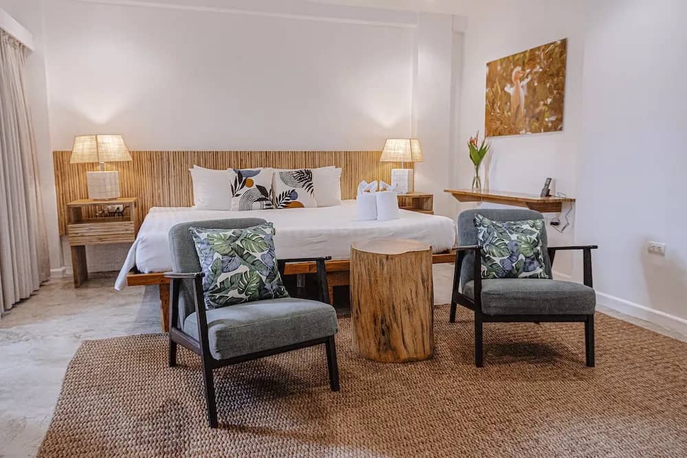 Deluxe Garden Room - image Deluxe Garden Room - image