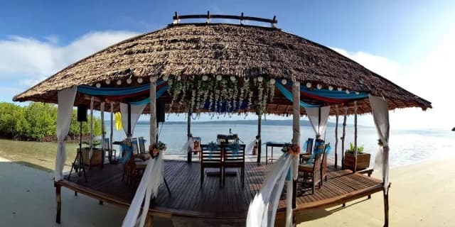 Raja Ampat Dive Lodge Special November 2025 Raja Ampat Dive Lodge Special November 2025